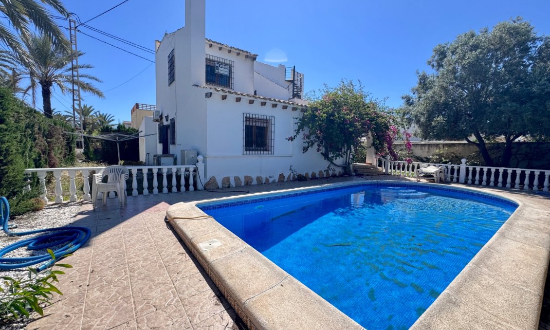 Wiederverkauf - Villa -
Orihuela Costa - Costa Blanca