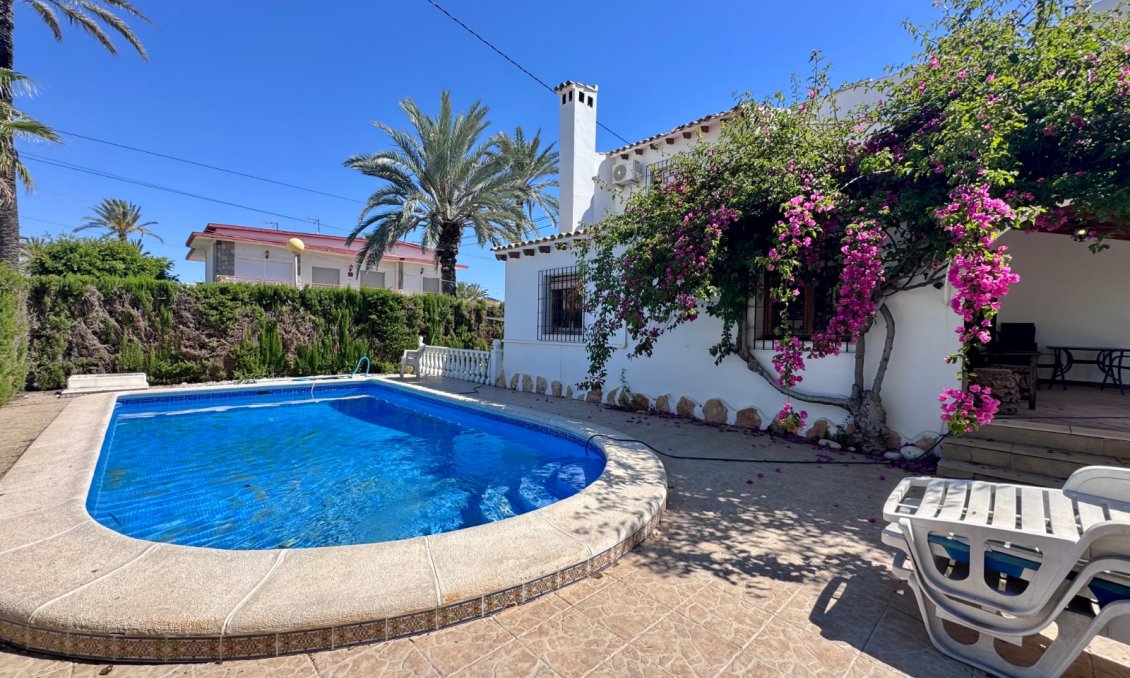 Wiederverkauf - Villa -
Orihuela Costa - Costa Blanca
