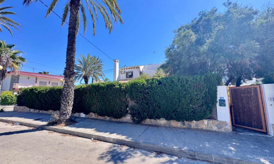 Wiederverkauf - Villa -
Orihuela Costa - Costa Blanca