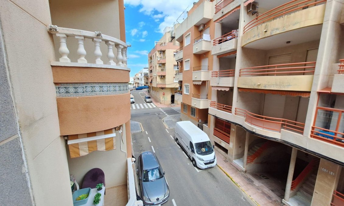 Wiederverkauf - Wohnung -
Torrevieja - Playa de los Locos