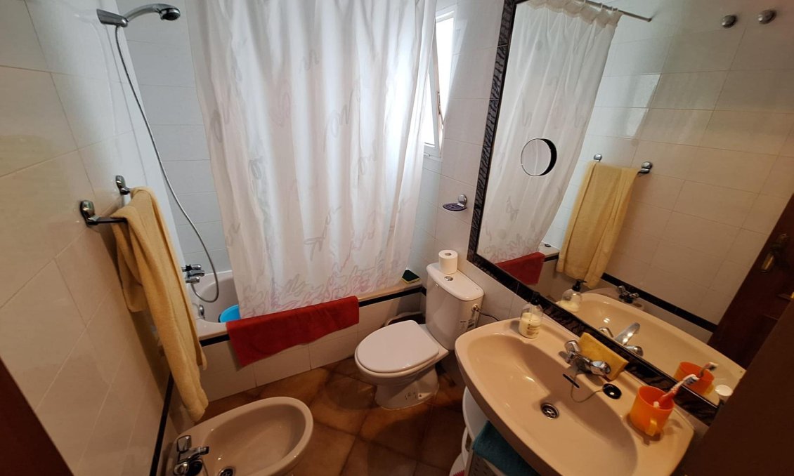 Wiederverkauf - Wohnung -
Torrevieja - Playa de los Locos