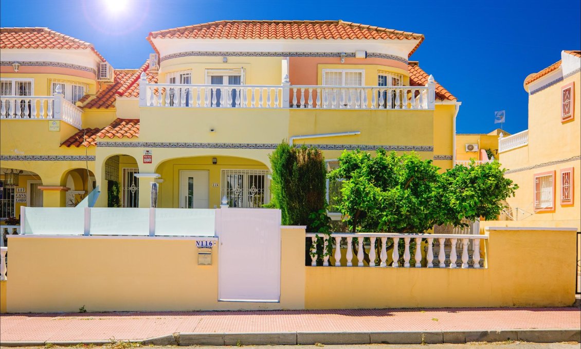 Wiederverkauf - Stadthaus -
Orihuela Costa - Las Filipinas