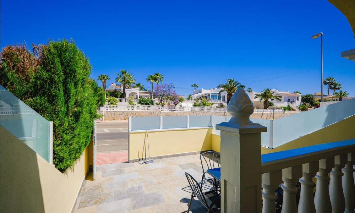 Wiederverkauf - Stadthaus -
Orihuela Costa - Las Filipinas