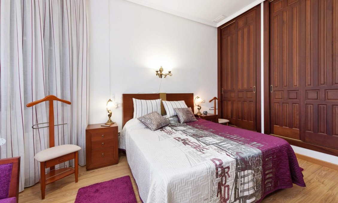 Segunda mano - Villa -
Orihuela Costa - Costa Blanca
