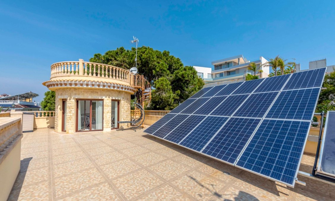 Segunda mano - Villa -
Orihuela Costa - Costa Blanca