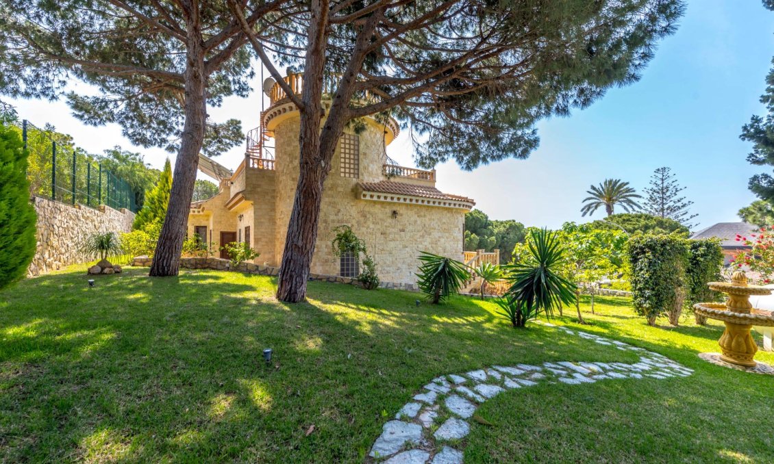 Segunda mano - Villa -
Orihuela Costa - Costa Blanca