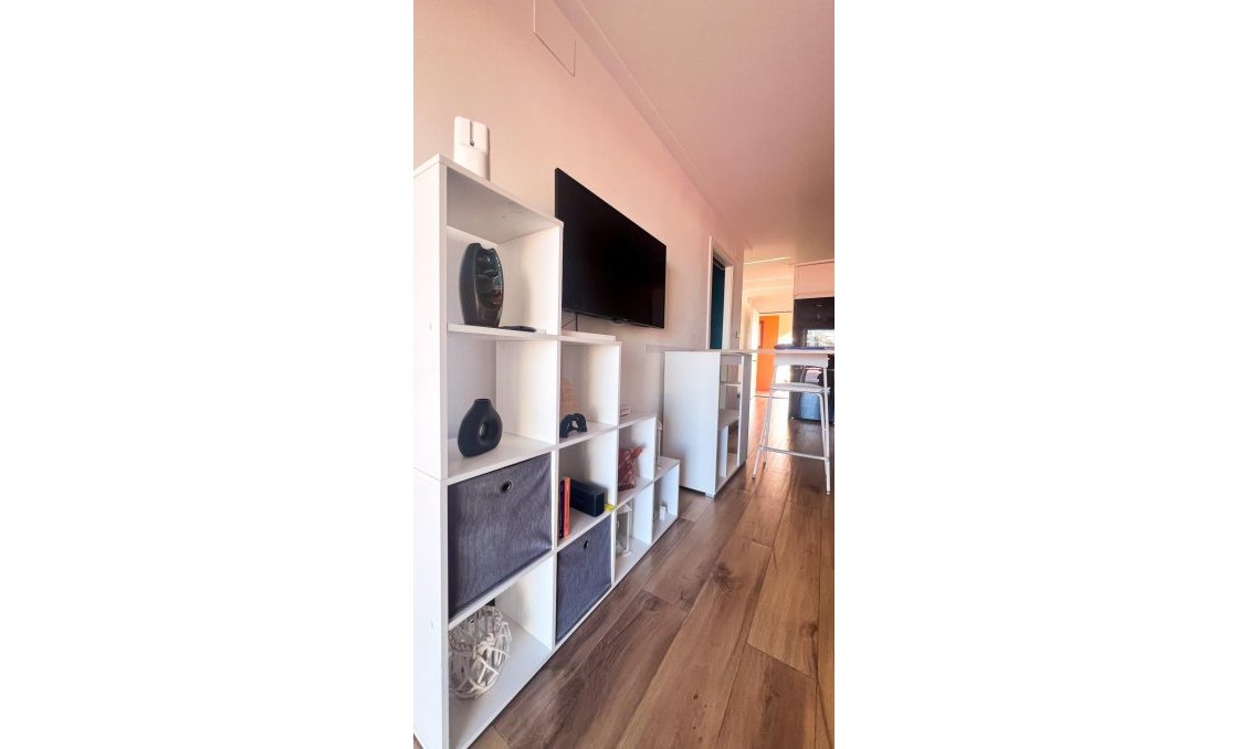 Wiederverkauf - Wohnung -
Torrevieja - La Veleta