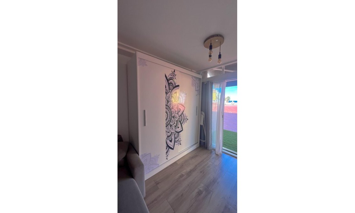 Wiederverkauf - Wohnung -
Torrevieja - La Veleta