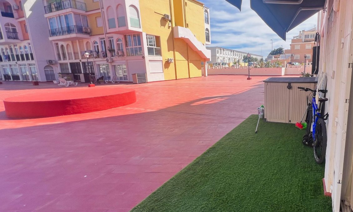 Wiederverkauf - Wohnung -
Torrevieja - La Veleta