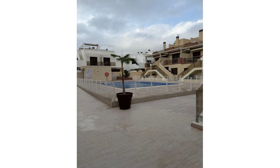 Wiederverkauf - Duplex -
Orihuela Costa - Lomas de Cabo Roig