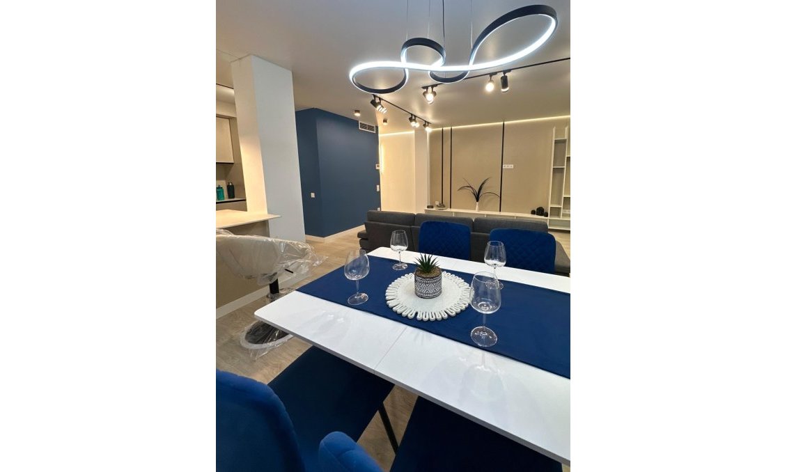 Wiederverkauf - Wohnung -
Torrevieja - El Acequión - Los Náufragos