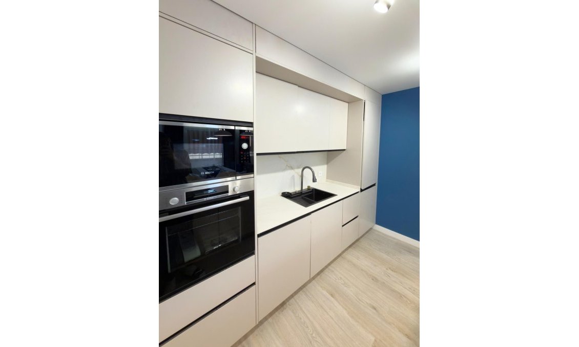 Wiederverkauf - Wohnung -
Torrevieja - El Acequión - Los Náufragos