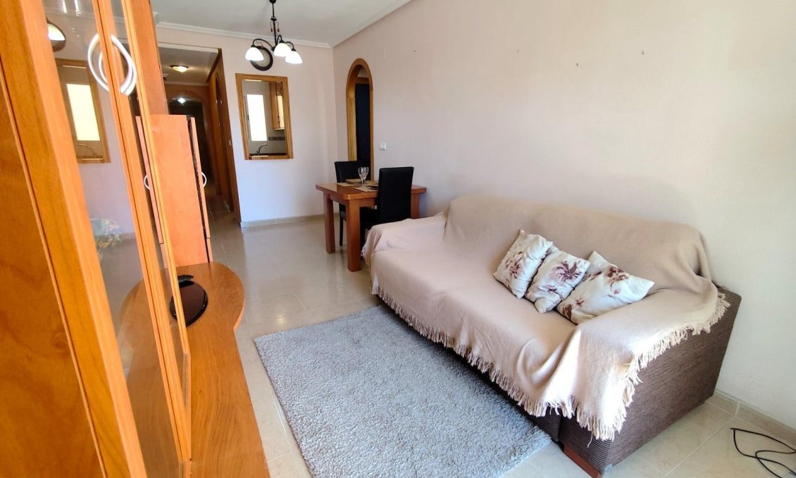 Wiederverkauf - Wohnung -
Torrevieja - Centro