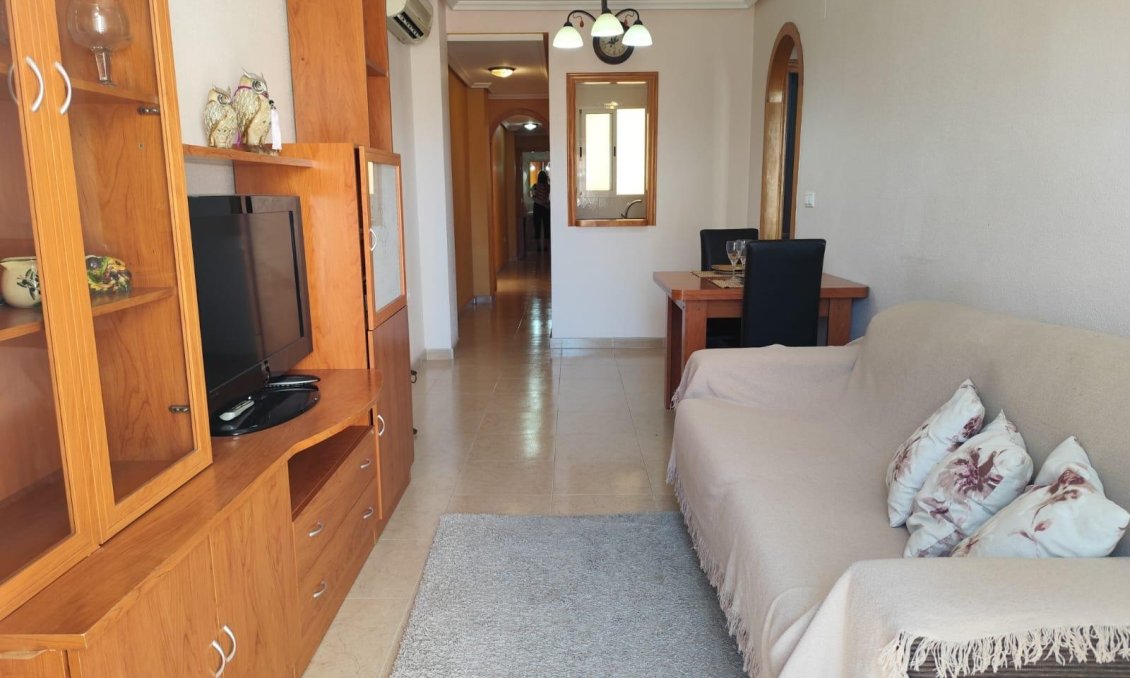 Wiederverkauf - Wohnung -
Torrevieja - Centro