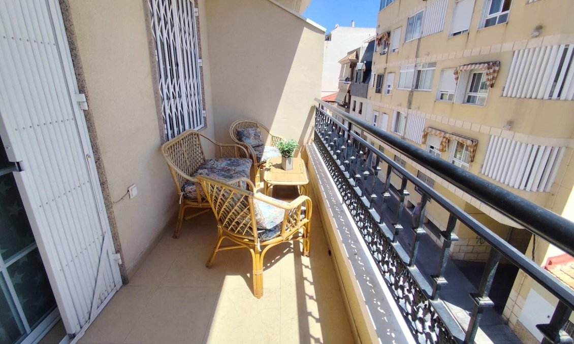 Wiederverkauf - Wohnung -
Torrevieja - Centro
