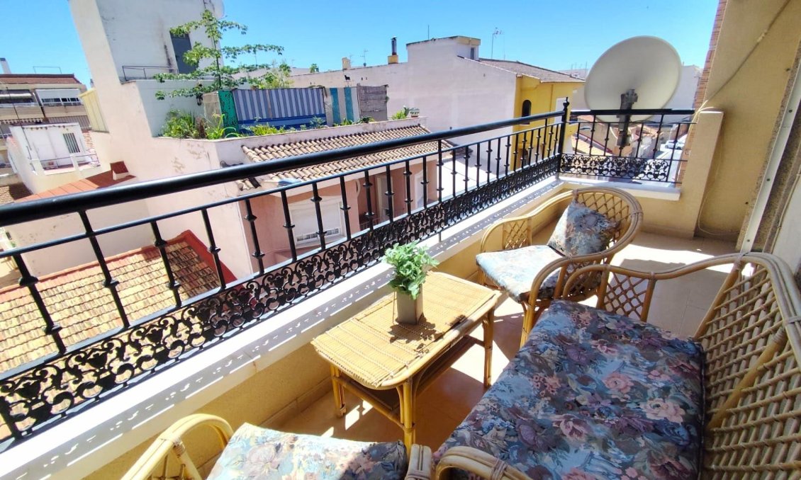 Wiederverkauf - Wohnung -
Torrevieja - Centro