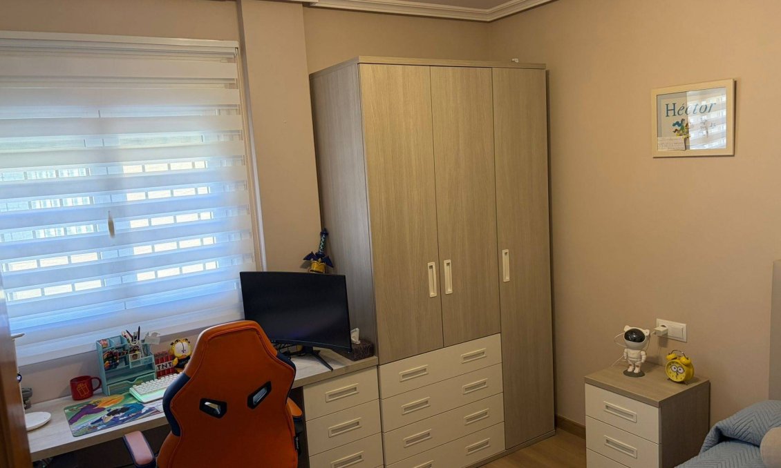 Resale - Townhouse -
San Javier - La Senda Del Recuerdo