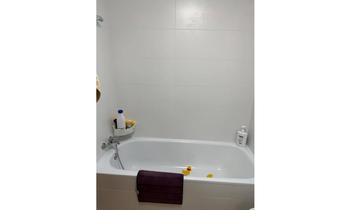 Resale - Townhouse -
San Javier - La Senda Del Recuerdo