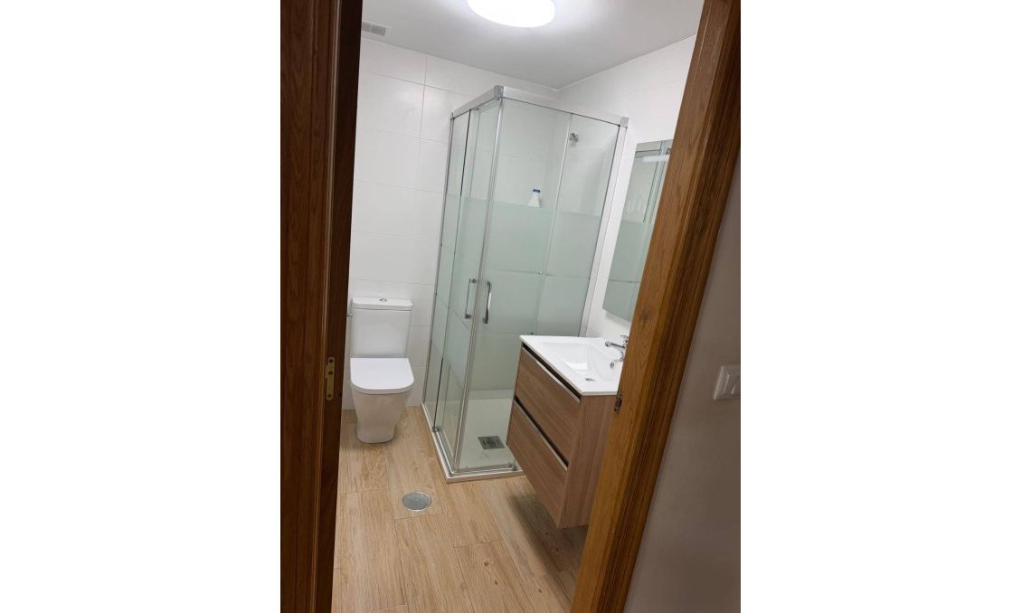 Resale - Townhouse -
San Javier - La Senda Del Recuerdo