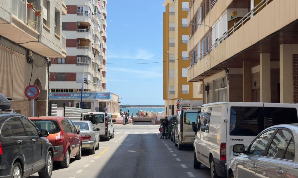 Wiederverkauf - Wohnung -
Torrevieja - Acequion