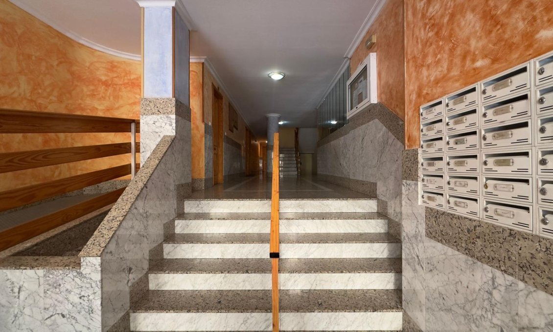 Wiederverkauf - Wohnung -
Torrevieja - Acequion
