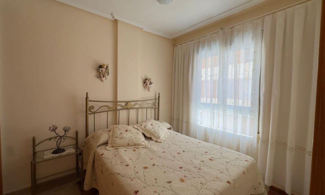Wiederverkauf - Wohnung -
Torrevieja - Acequion
