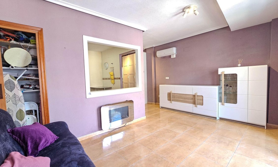 Wiederverkauf - Wohnung -
Torrevieja - PARQUE DE LAS NACIONES