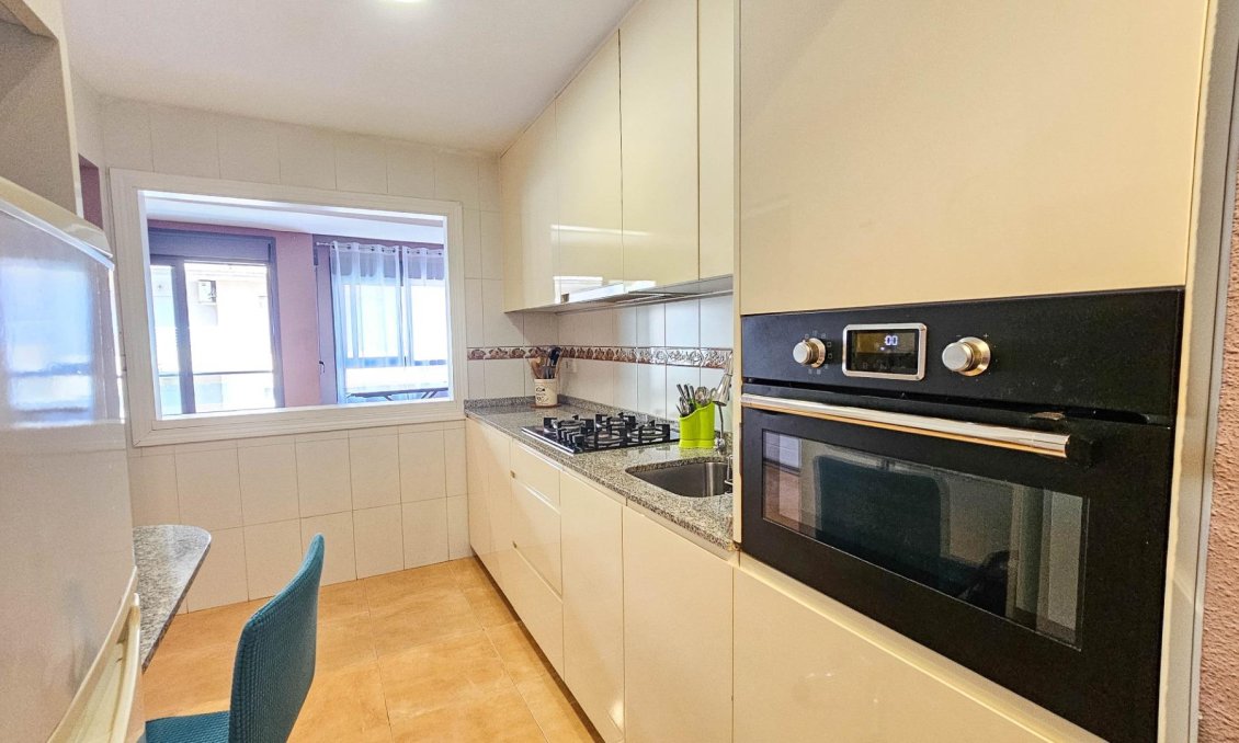 Wiederverkauf - Wohnung -
Torrevieja - PARQUE DE LAS NACIONES