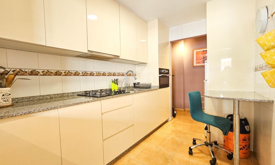 Wiederverkauf - Wohnung -
Torrevieja - PARQUE DE LAS NACIONES