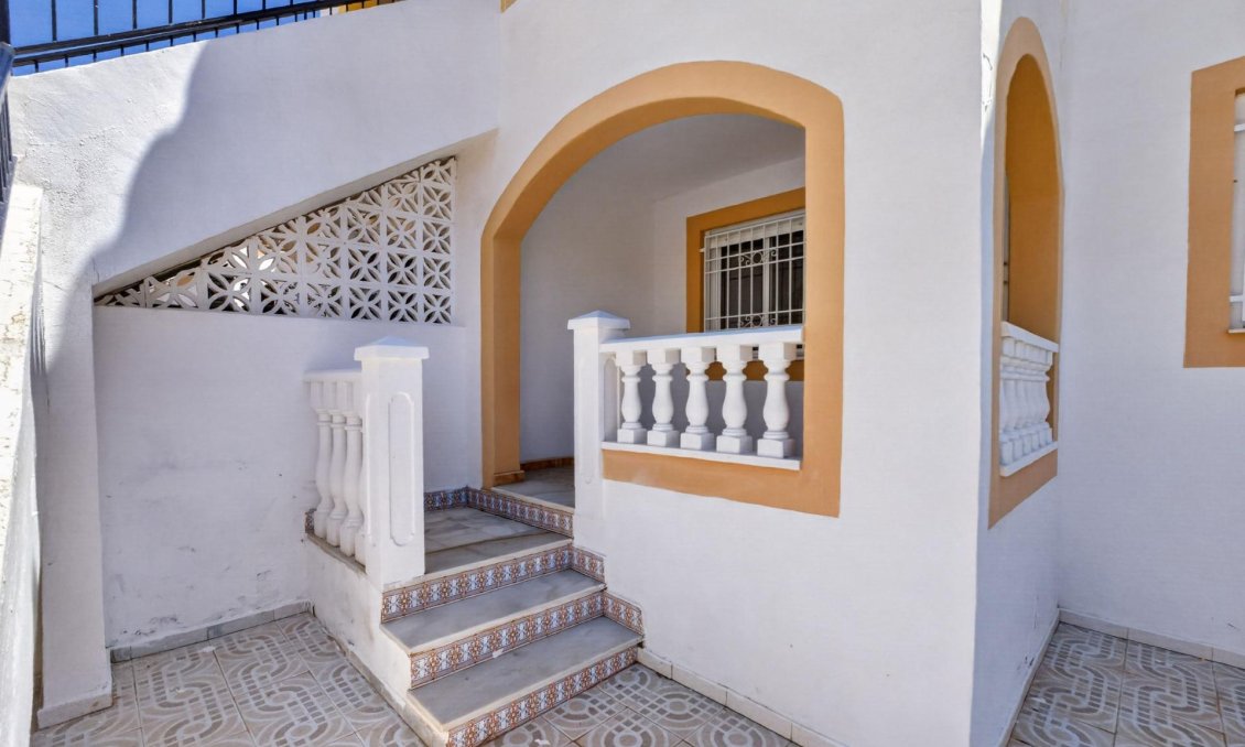 Wiederverkauf - Wohnung -
Torrevieja - El Limonar