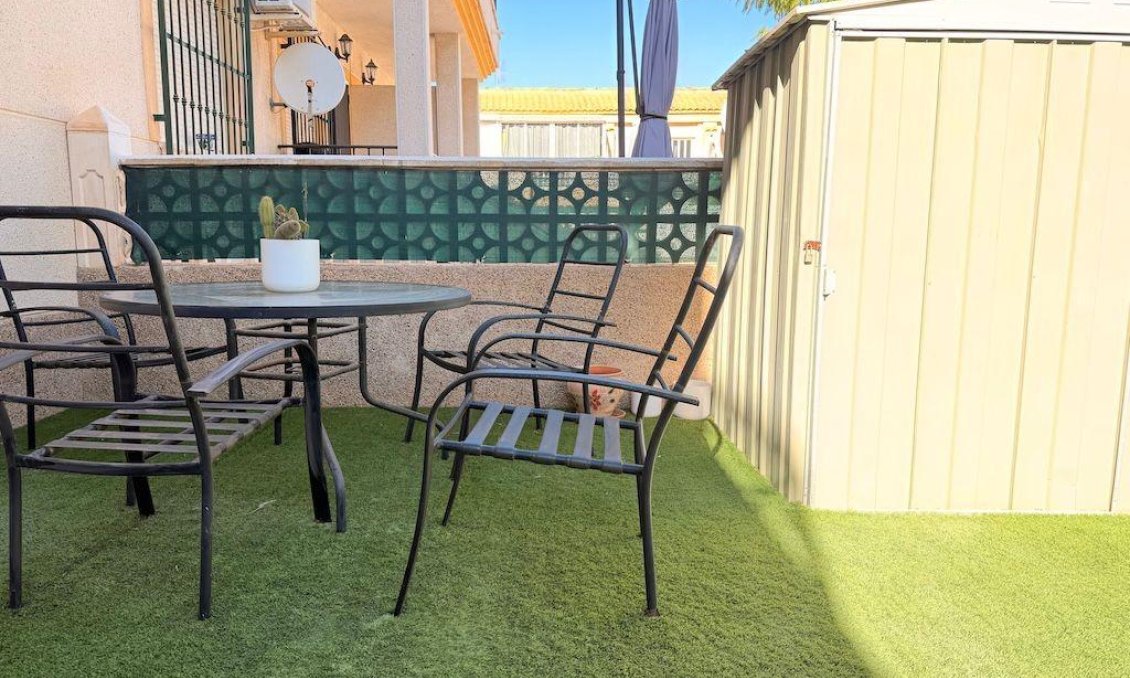 Használt Ingatlanok - Bungaló -
Orihuela Costa - Costa Blanca