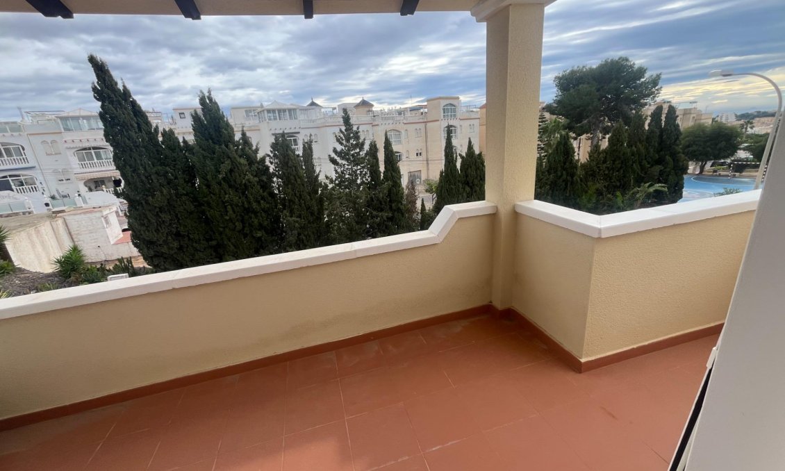 Resale - Duplex -
San Miguel de Salinas - Las Filipinas
