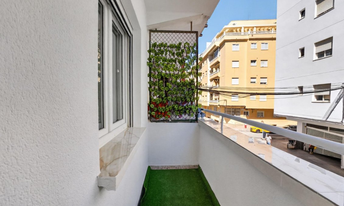 Wiederverkauf - Wohnung -
Torrevieja - Centro