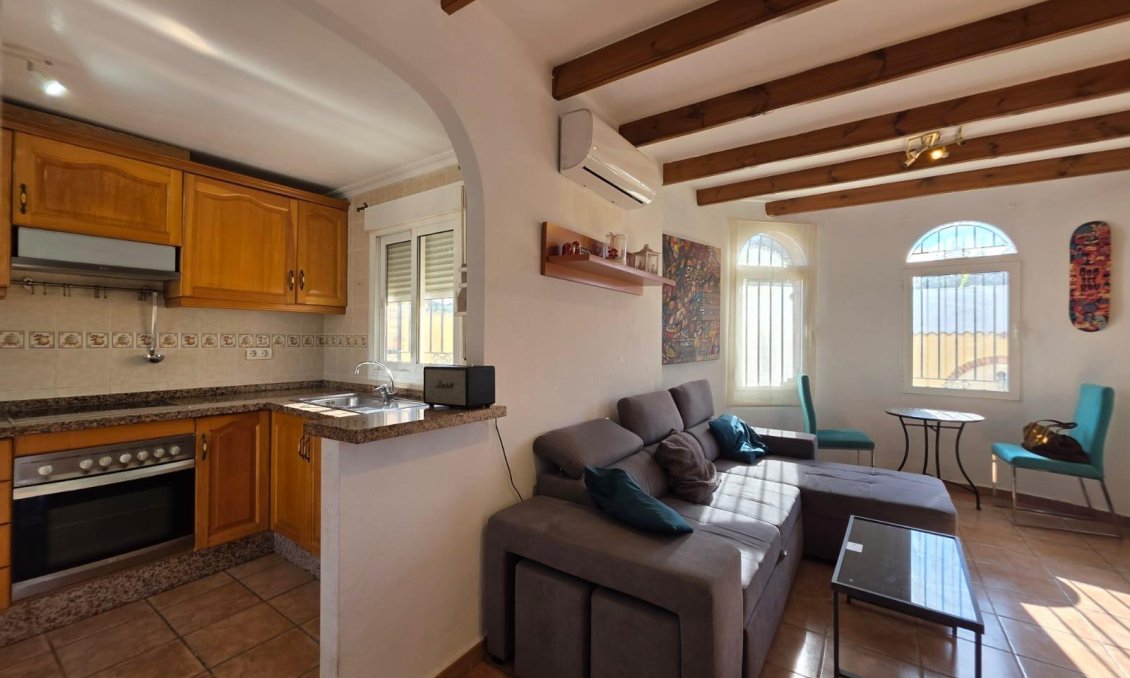 Resale - Villa -
Orihuela Costa - Villamartín-las Filipinas