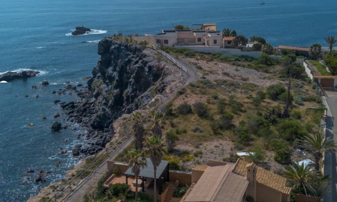 Neue Gebäude - Villa -
Cabo de Palos - Cala Flores