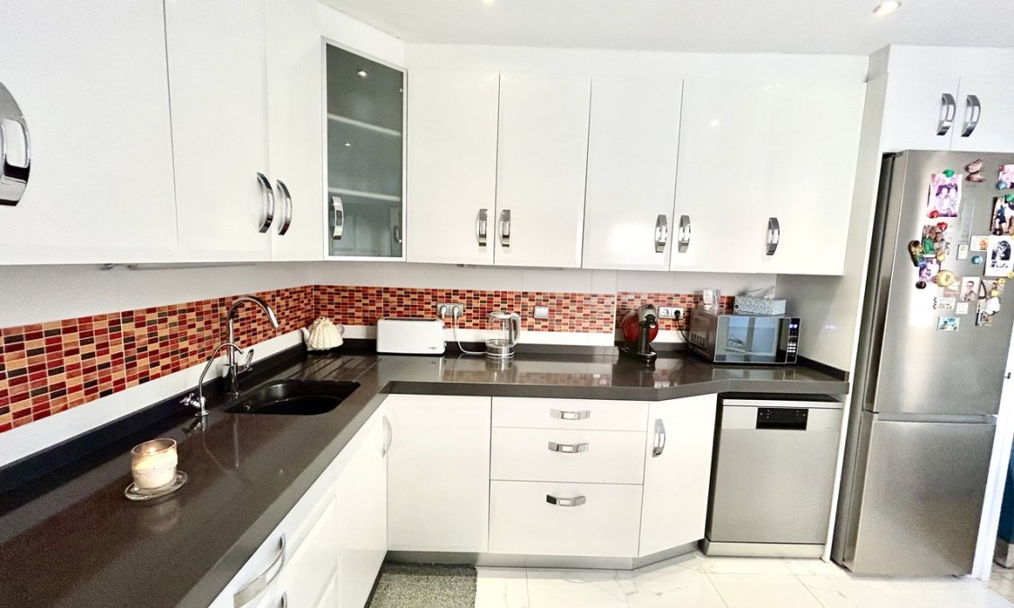 Resale - Villa -
Los Balcones - Costa Blanca