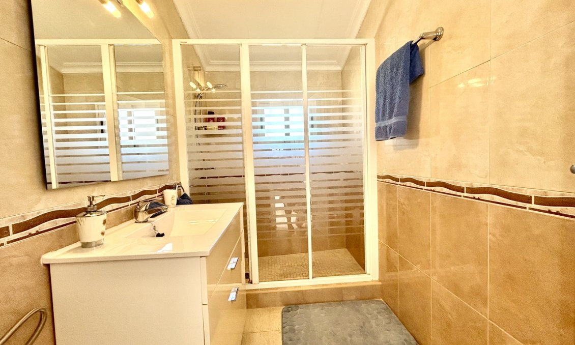 Resale - Villa -
Los Balcones - Costa Blanca