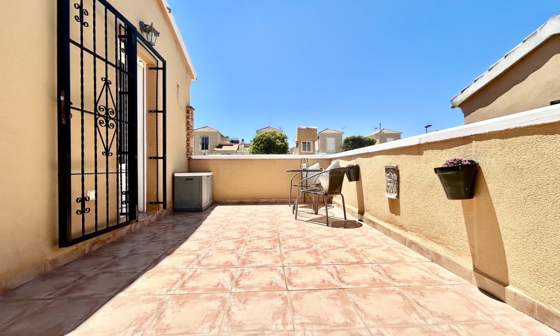 Resale - Villa -
Los Balcones - Costa Blanca