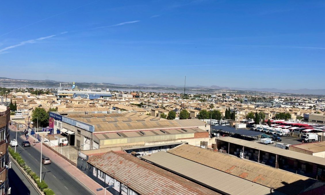 Resale - Penthouse -
Torrevieja - Costa Blanca