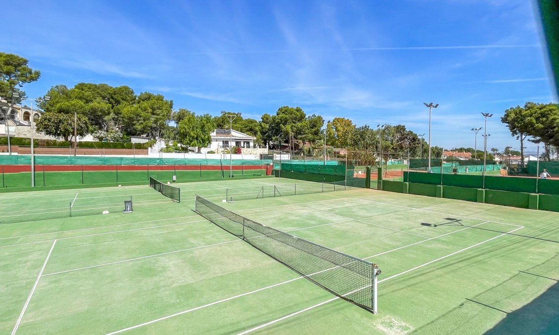 Resale - Townhouse -
Torrevieja - Costa Blanca