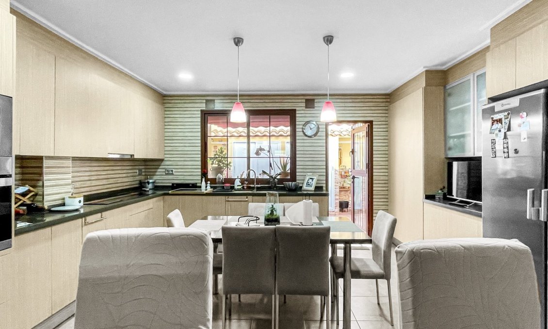 Resale - Townhouse -
Torrevieja - Costa Blanca