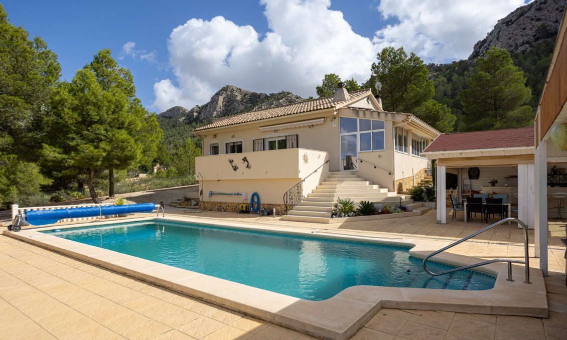 Resale - Villa -
La Zarza - Inland