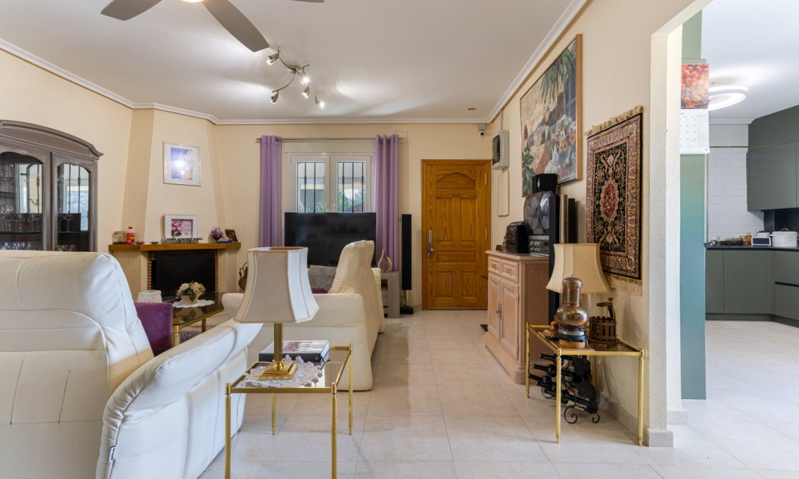 Resale - Villa -
La Zarza - Inland