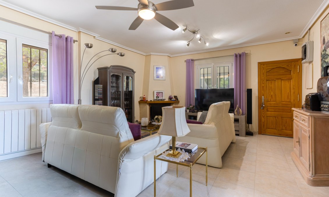 Resale - Villa -
La Zarza - Inland