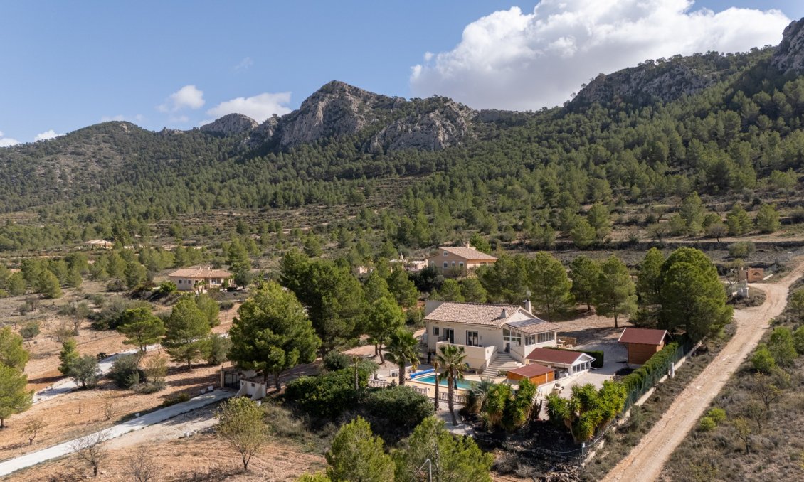 Resale - Villa -
La Zarza - Inland