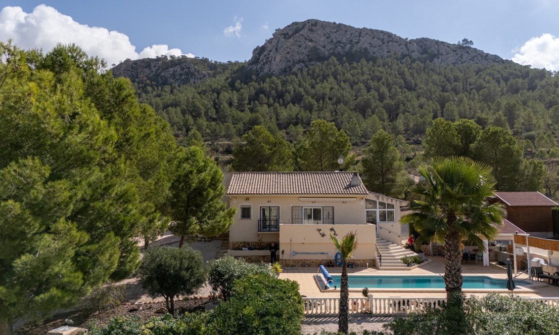 Resale - Villa -
La Zarza - Inland