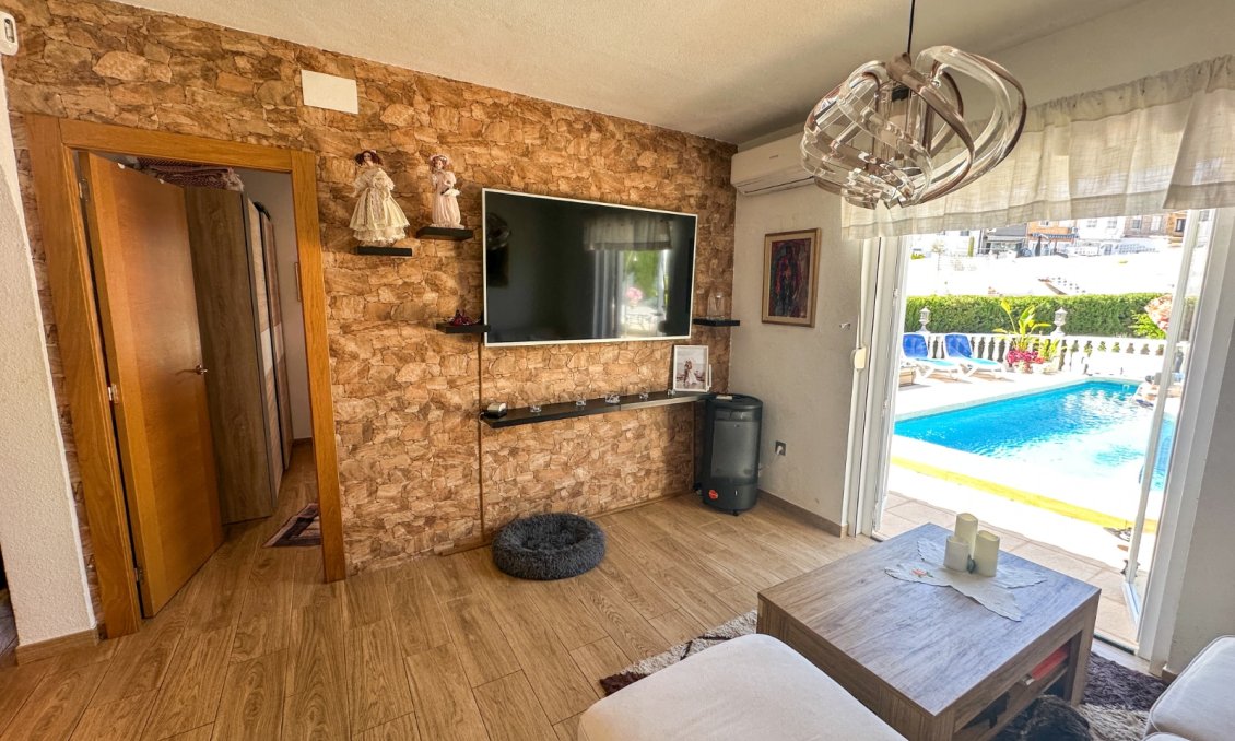 Resale - Townhouse -
Torrevieja - Costa Blanca