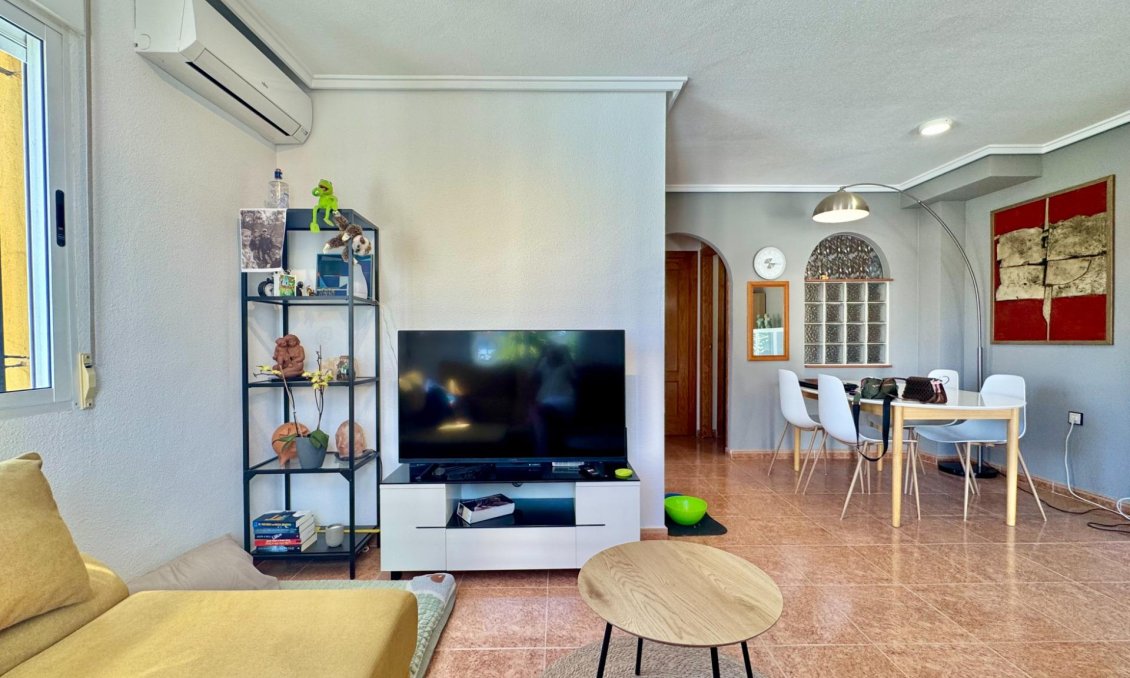 Resale - Townhouse -
Orihuela Costa - Los Altos