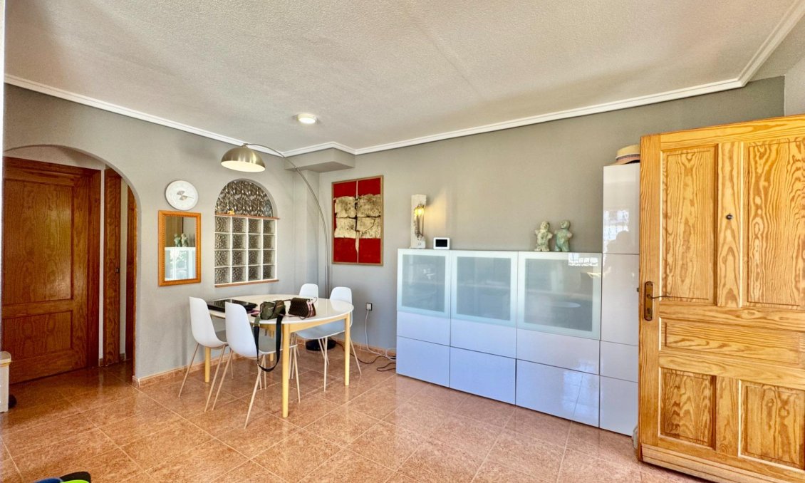 Resale - Townhouse -
Orihuela Costa - Los Altos