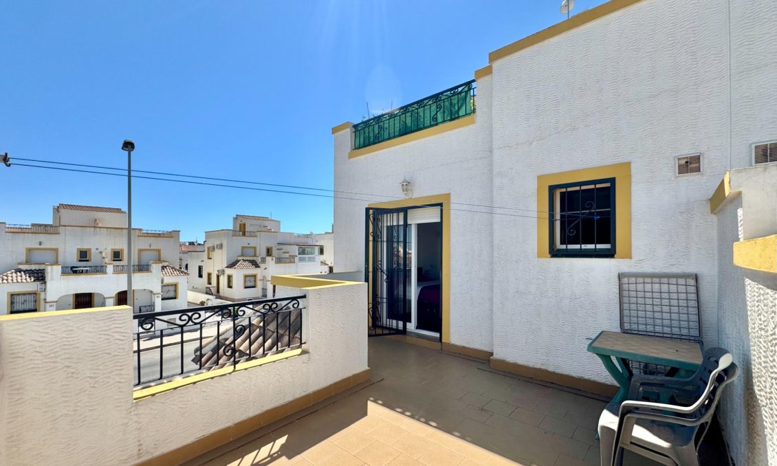 Resale - Townhouse -
Orihuela Costa - Los Altos
